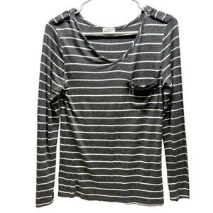 Glitz Long Sleeve Tee Wonen's Medium Grey White Stripe Stretch V-Neck Zip Pocket